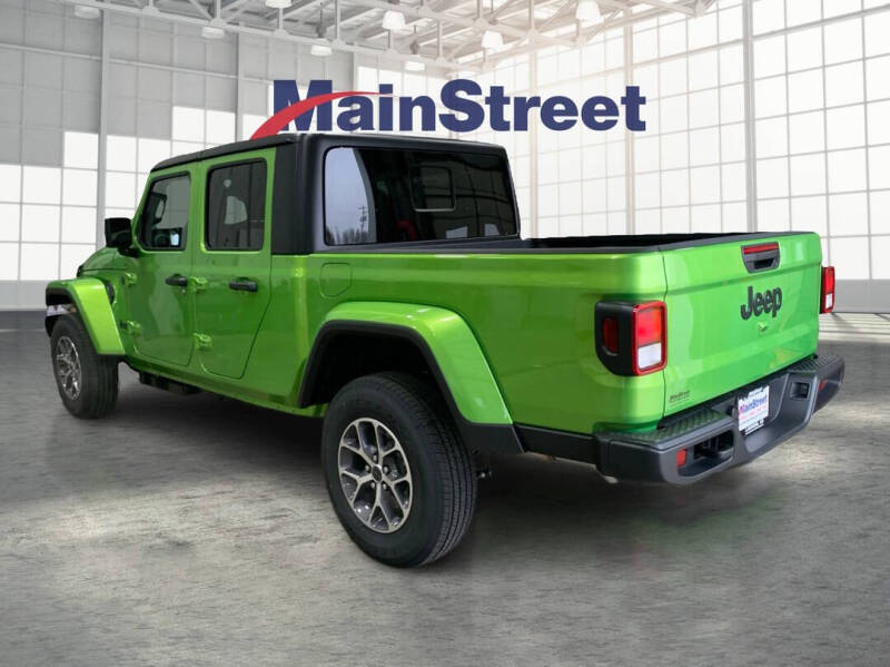 2026 Jeep Gladiator Sport S
