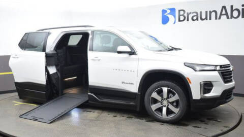 2022 Chevrolet Traverse for sale at A&J Mobility in Valders WI