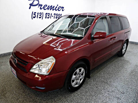 2006 Kia Sedona for sale at Premier Automotive Group in Milford OH