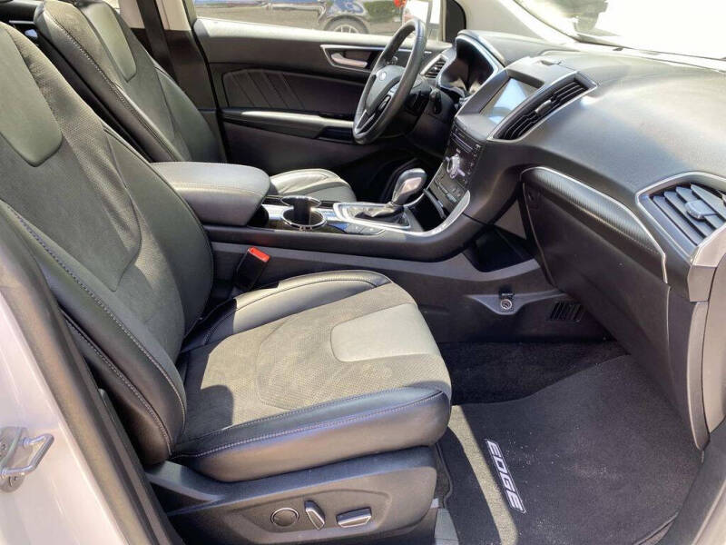 2018 Ford Edge Sport