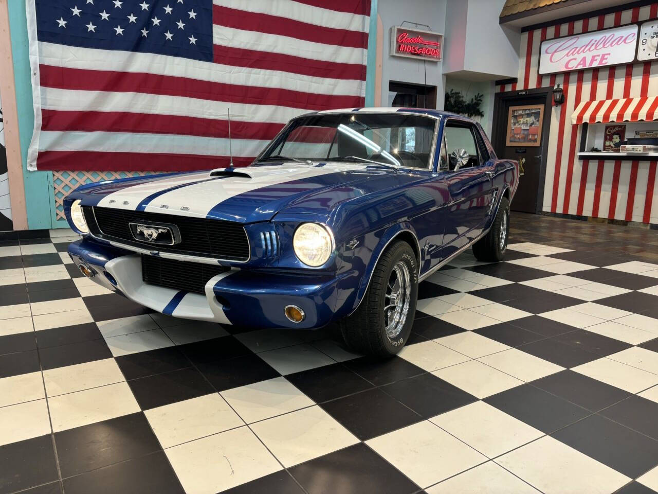 1966 Ford Mustang 1