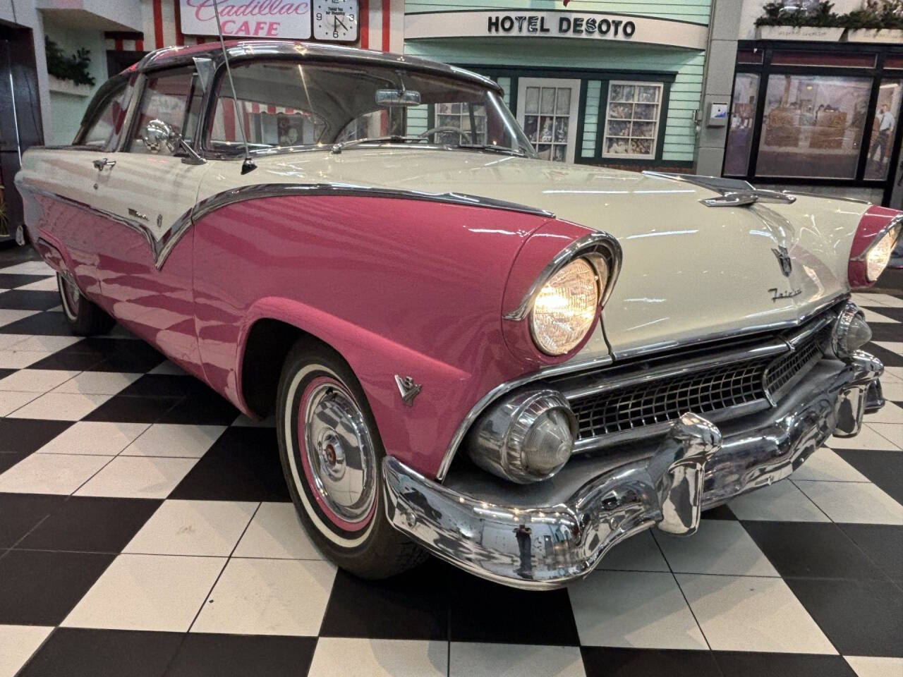 1955 Ford Crown Victoria 14