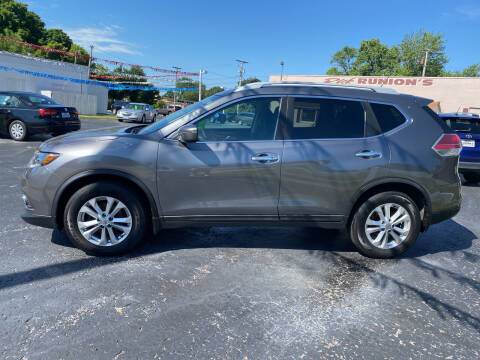 2016 Nissan Rogue for sale at Rick Runion's Used Car Center in Findlay OH