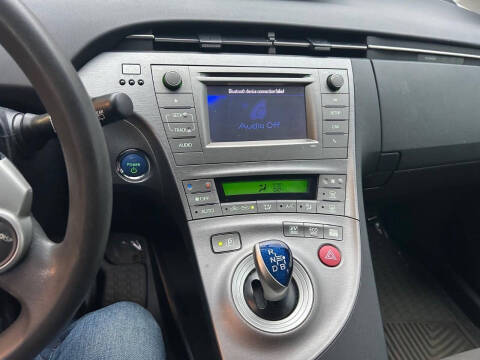 2013 Toyota Prius Two