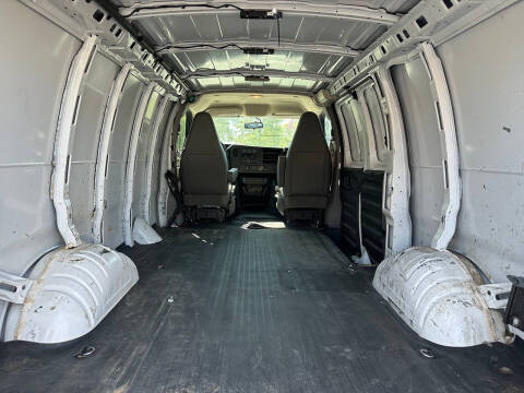 2017 Chevrolet Express 2500