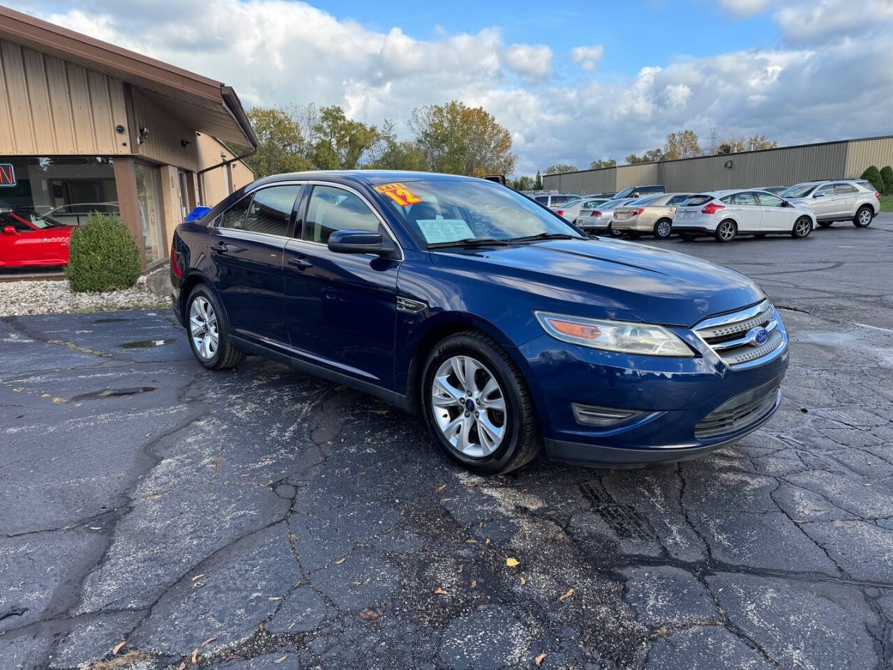 2012 Ford Taurus for sale at BOHL AUTOMOTIVE in Racine, WI