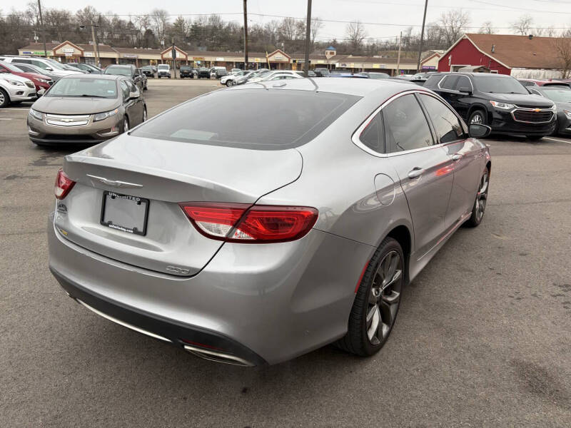 2016 Chrysler 200 Limited