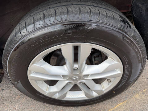 2015 Nissan Rogue Select S