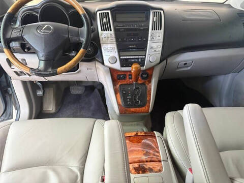 2005 Lexus RX 330