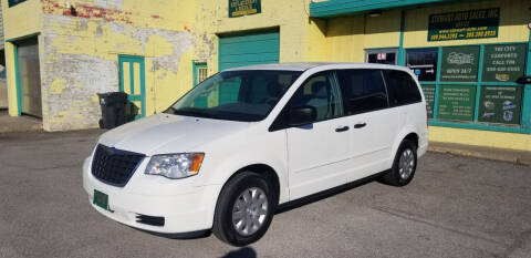 2008 Chrysler Town and Country for sale at Stewart Auto Sales Inc in Central City NE