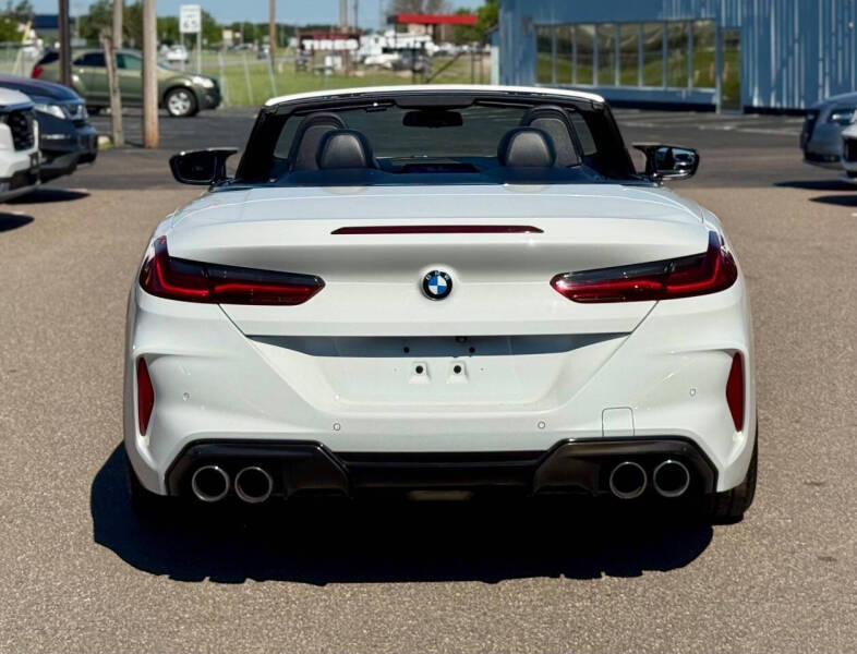 2020 BMW M8