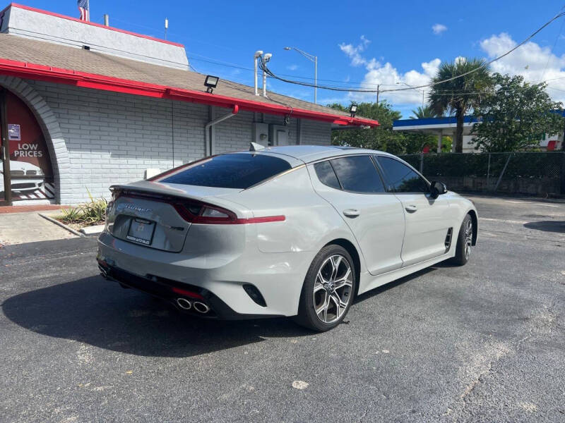 2021 Kia Stinger GT-Line