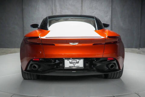 2017 Aston Martin DB11