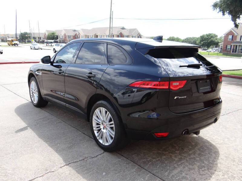 2017 Jaguar F-PACE 35t Premium