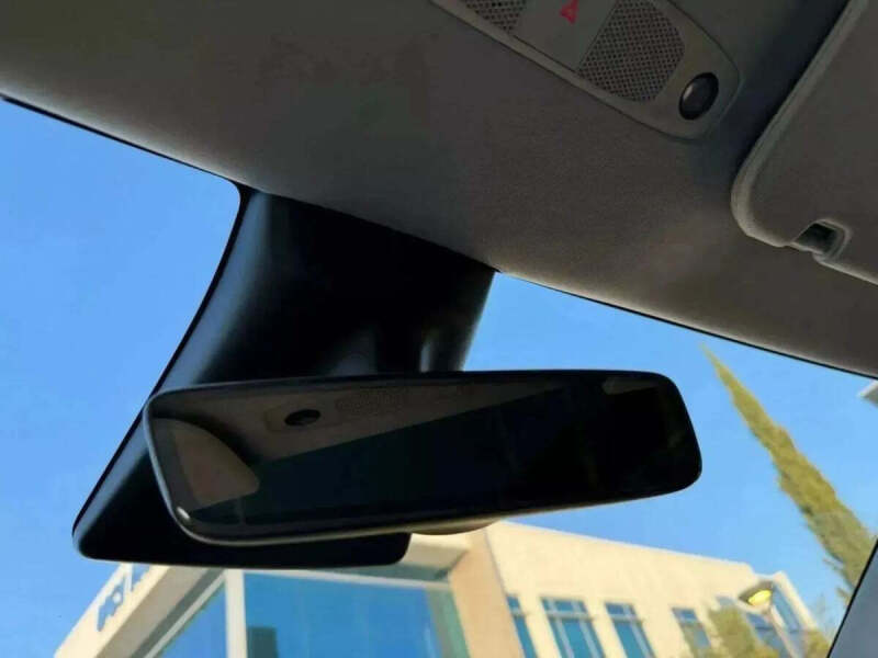 2024 Tesla Model Y Performance