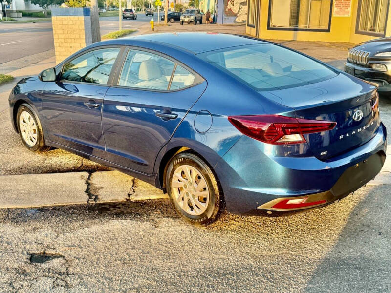 2019 Hyundai Elantra