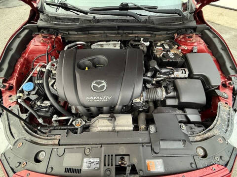 2015 Mazda MAZDA3 i Sport