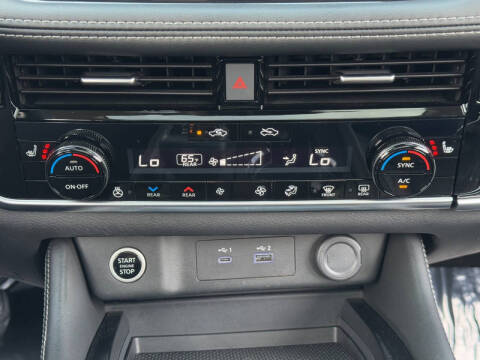 2023 Nissan Rogue SL