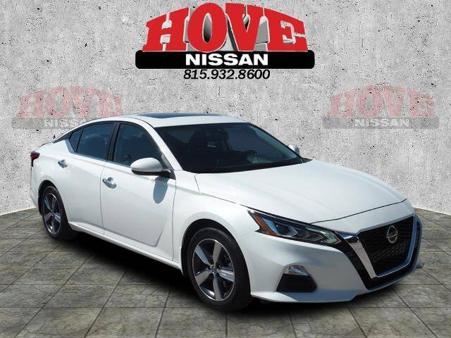 2022 Nissan Altima for sale at HOVE NISSAN INC. in Bradley IL