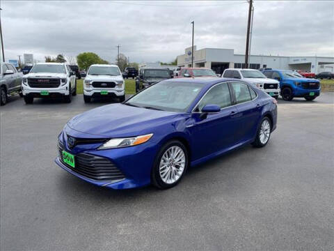 2018 Toyota Camry Hybrid for sale at DOW AUTOPLEX in Mineola TX