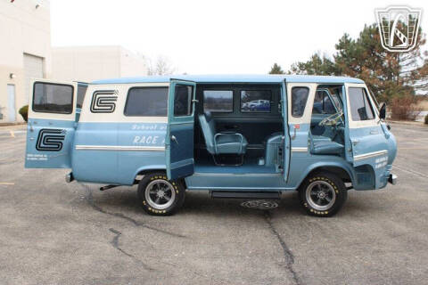 1967 Ford E-150