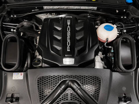 2018 Porsche Macan S