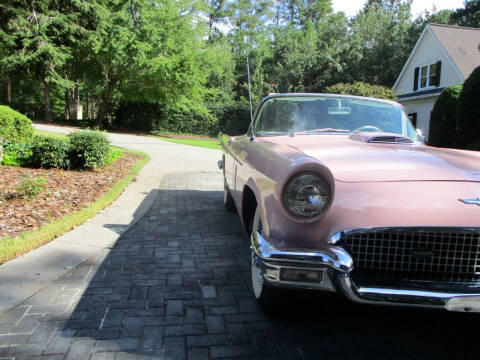 1957 Ford Thunderbird