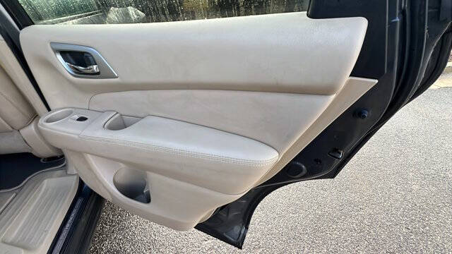 2014 Nissan Pathfinder SL