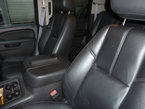 2012 Chevrolet Suburban LT