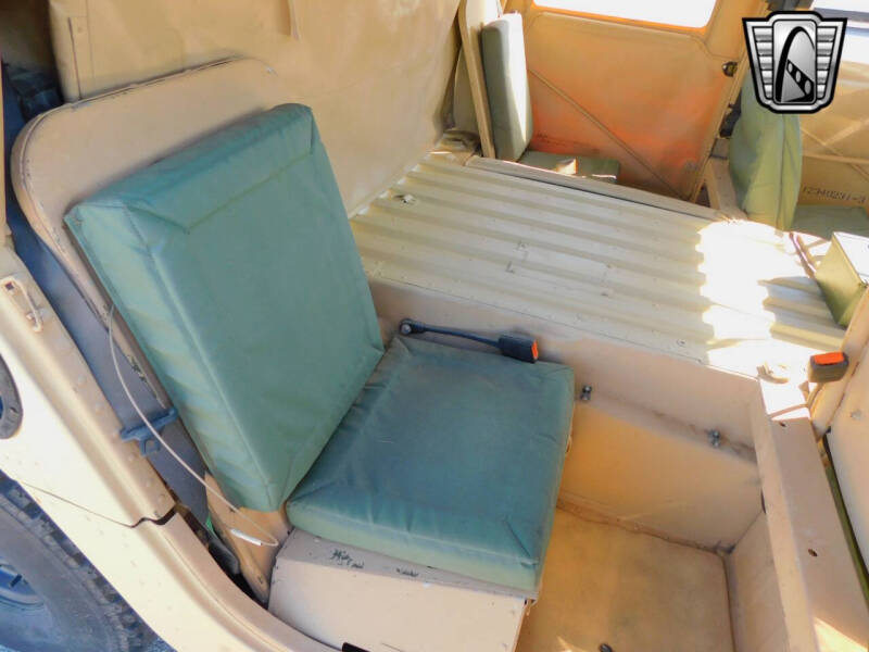 1995 AM General Hummer Hard Top