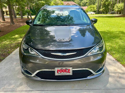 2017 Chrysler Pacifica Touring-L Plus