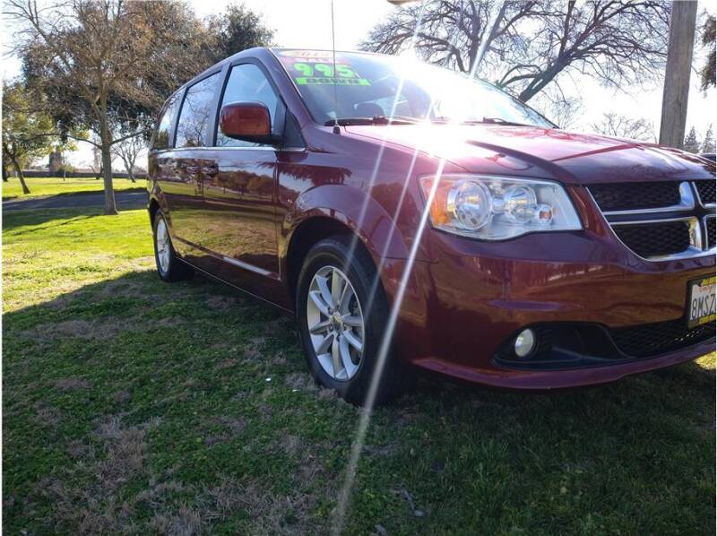 2018 Dodge Grand Caravan for sale at D&I AUTO SALES in Modesto CA