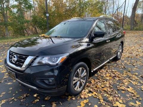 2018 Nissan Pathfinder for sale at Lighthouse Auto Sales in Holland MI