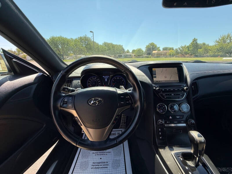 2016 Hyundai Genesis Coupe 3.8 Ultimate