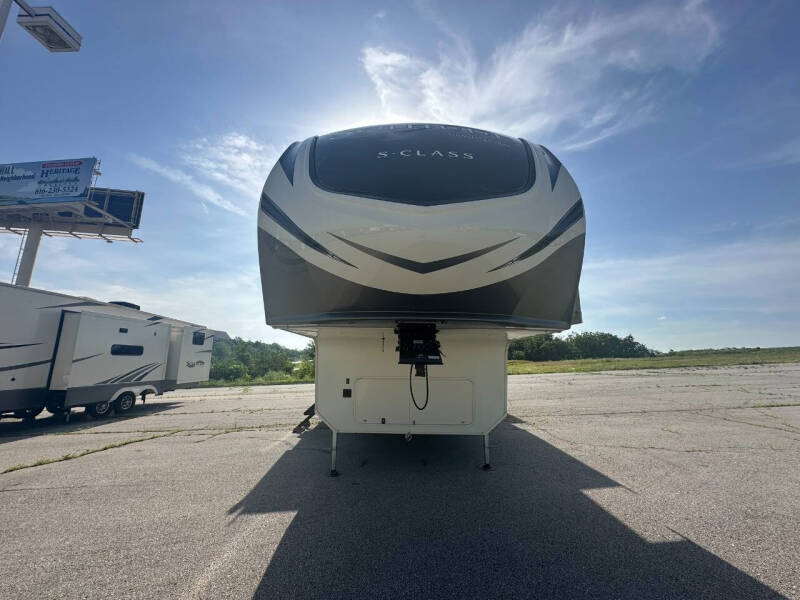2021 Grand Design RV Solitude 3950BH