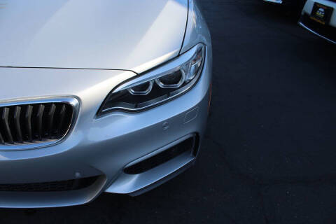 2016 BMW 2 Series M235i