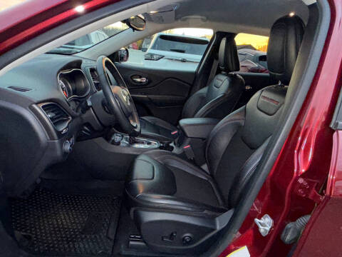 2020 Jeep Cherokee Trailhawk