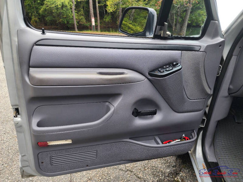 1996 Ford Bronco XLT