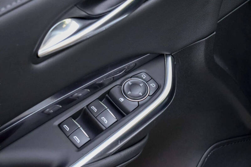 2022 Cadillac XT4 Luxury