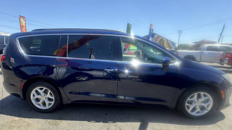 2018 Chrysler Pacifica Touring Plus