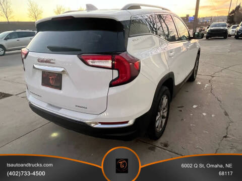 2023 GMC Terrain SLT