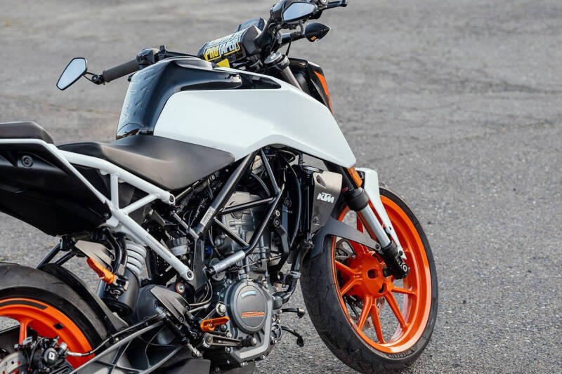 2021 KTM 200 Duke