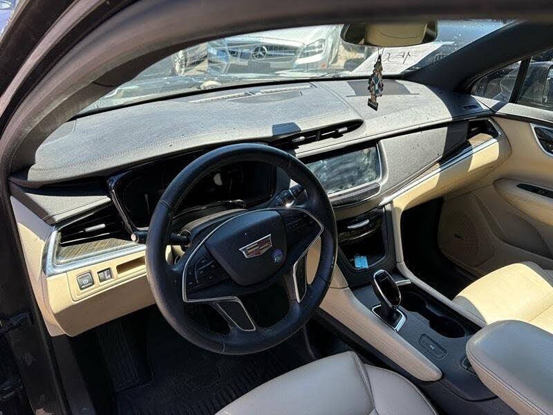 2017 Cadillac XT5