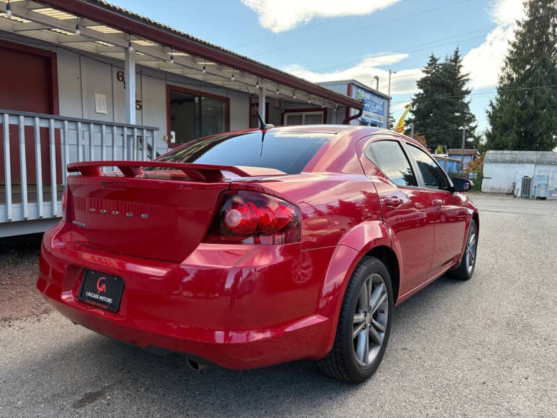 2012 Dodge Avenger SE