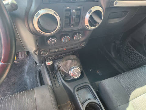 2012 Jeep Wrangler Unlimited Sahara