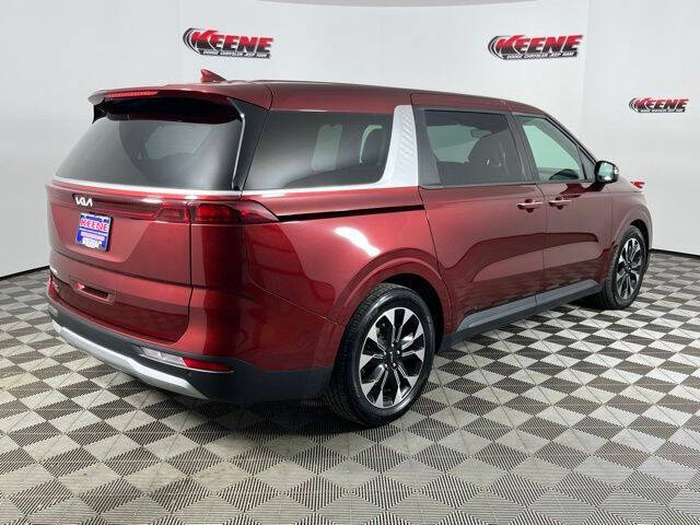 2024 Kia Carnival EX