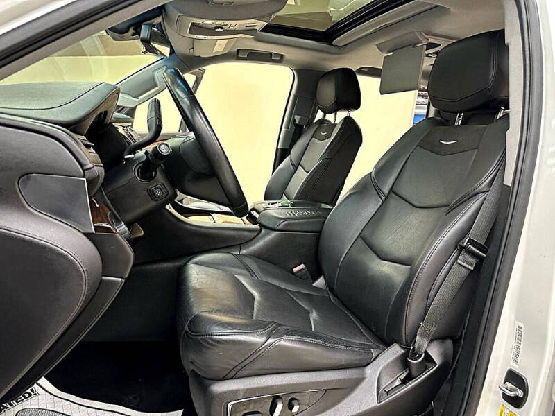 2018 Cadillac Escalade Premium Luxury