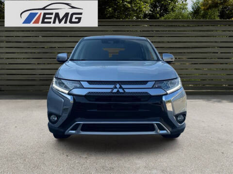 2020 Mitsubishi Outlander SE