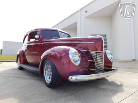 1940 Ford Deluxe