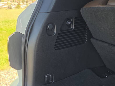 2019 Nissan Armada Platinum